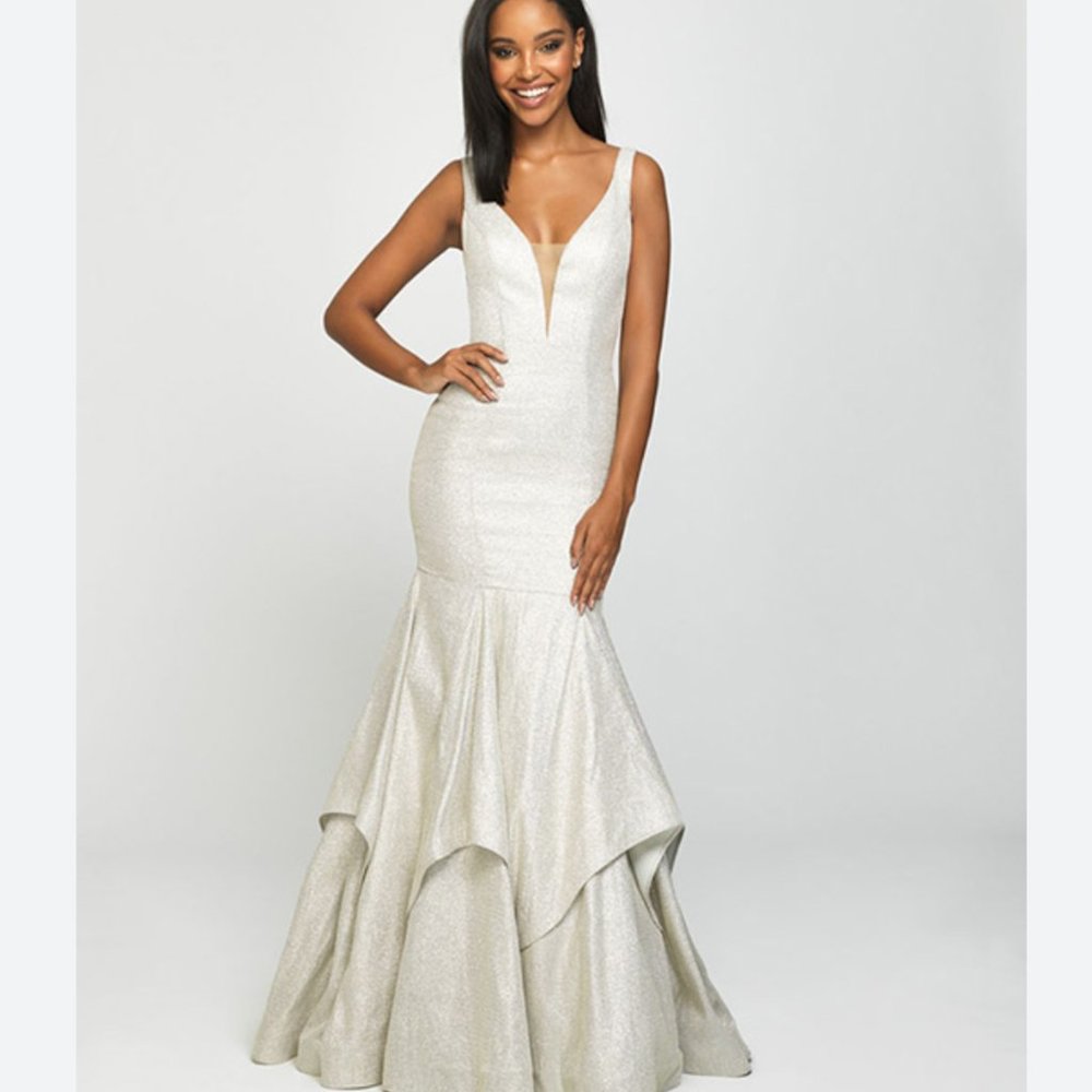 MADISON JAMES NWT Sparkle Mermaid Maxi Gown Style 19-132 Size 4